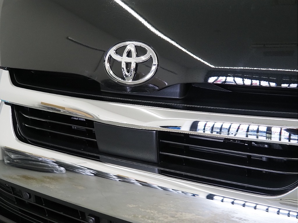 【新車/ワゴンGL/4WD/フルフラットアレンジNEWAS】脱着可能なテーブルにフローリング施工♪【全国納車可能】