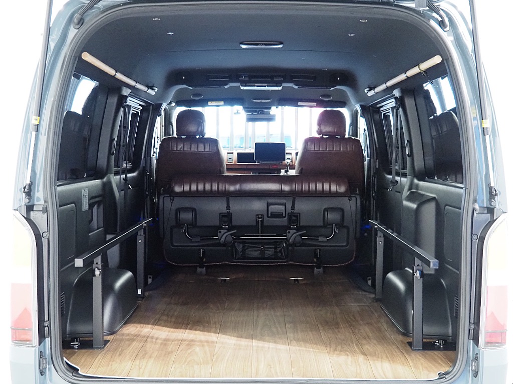 【Renoca CoastLines/DARKPRIMEⅡディーゼル2WD】アンヴィルグレーペイント♪内外装オリジナルパーツ盛沢山！！