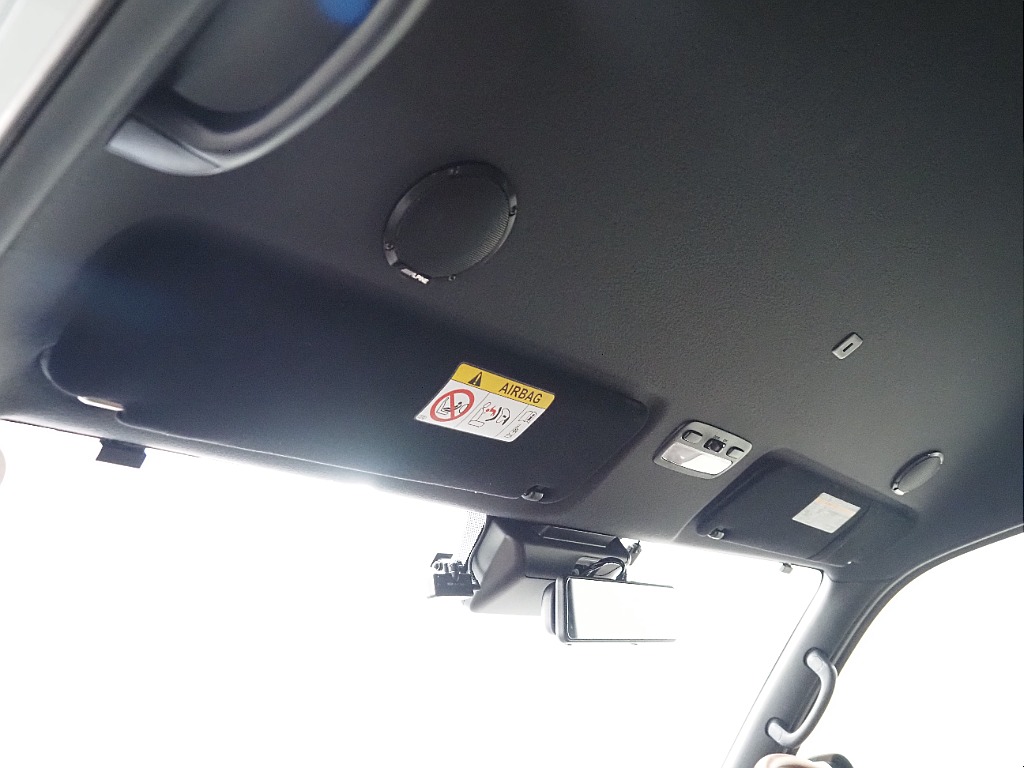 【Renoca CoastLines/DARKPRIMEⅡディーゼル2WD】アンヴィルグレーペイント♪内外装オリジナルパーツ盛沢山！！