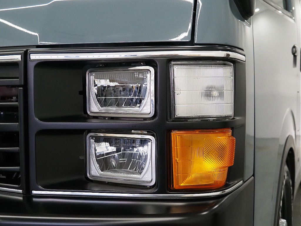 【Renoca CoastLines/DARKPRIMEⅡディーゼル2WD】アンヴィルグレーペイント♪内外装オリジナルパーツ盛沢山！！