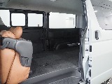 【Renoca　CoastLines/R6年式/ハイエースバン/ガソリン2WD】大人気角目4灯をLEDにて贅沢インストール♪【全国納車可能】