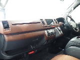 【Renoca　CoastLines/R6年式/ハイエースバン/ガソリン2WD】大人気角目4灯をLEDにて贅沢インストール♪【全国納車可能】