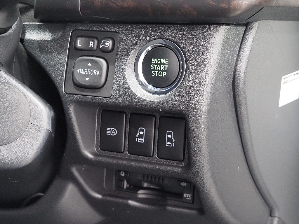 【超希少/ファインテックツアラー/2.7L2WD/キャプテンシート】全国探しても見つからない本物の希少車！【全国納車可能】