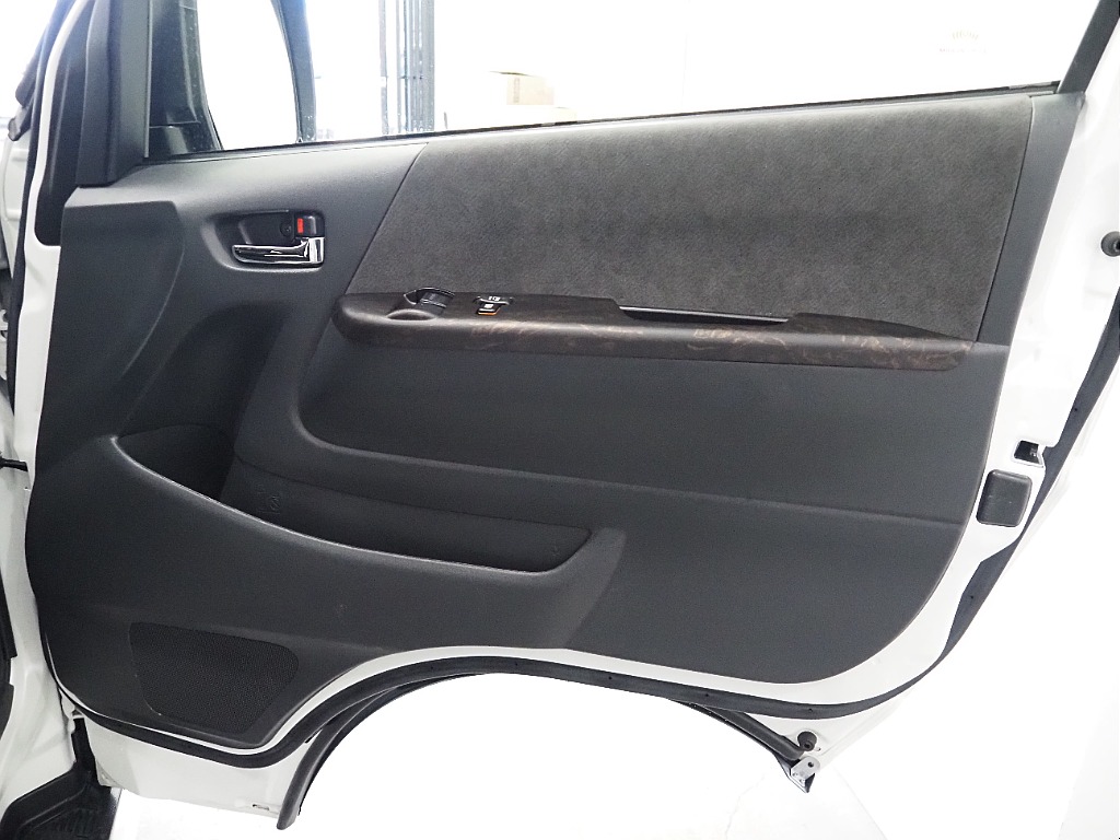 【超希少/ファインテックツアラー/2.7L2WD/キャプテンシート】全国探しても見つからない本物の希少車！【全国納車可能】