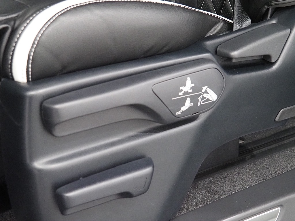 【超希少/ファインテックツアラー/2.7L2WD/キャプテンシート】全国探しても見つからない本物の希少車！【全国納車可能】