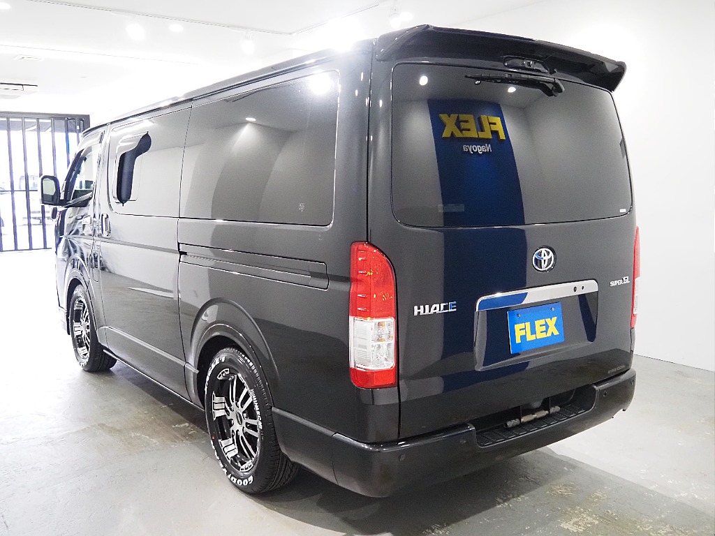 【Ｒ3年式/ハイエースバン/ディーゼル4ＷＤ/両側小窓付き】新品ホイール＆タイヤ付♪【全国納車可能】