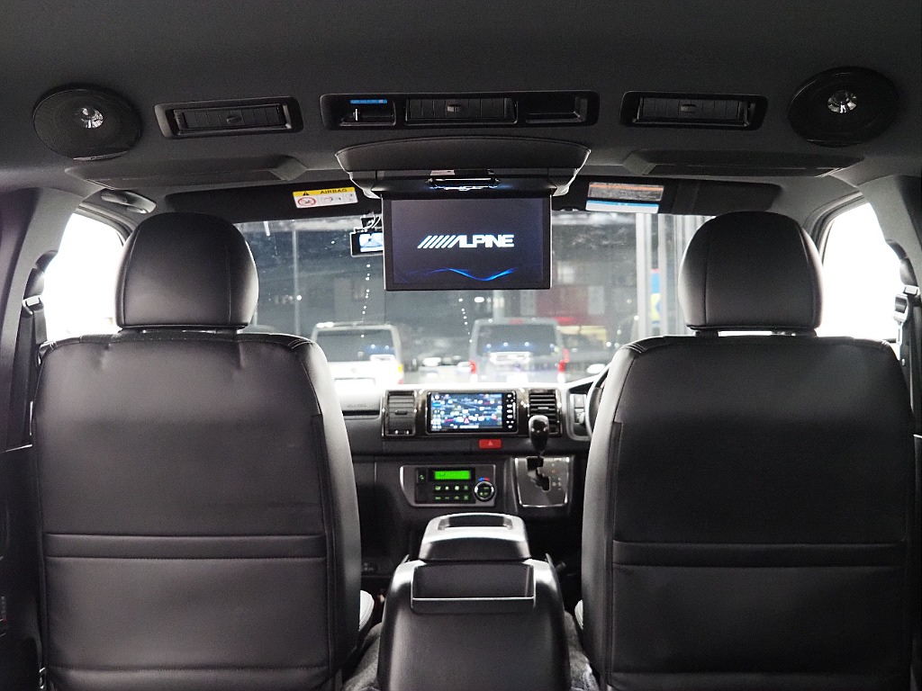 【R4年式/ハイエースバン/ディーゼル4WD/DARKPRIMEⅡ】オフロード×BLACKEDITION【全国納車可能】