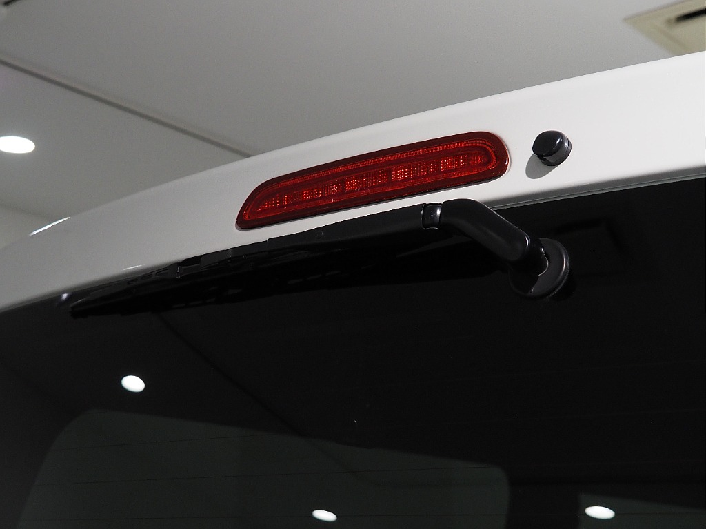 【R4年式/ハイエースバン/ディーゼル4WD/DARKPRIMEⅡ】オフロード×BLACKEDITION【全国納車可能】