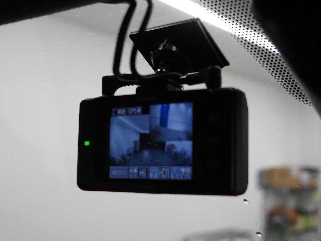 【R4年式/ハイエースバン/ディーゼル4WD/DARKPRIMEⅡ】オフロード×BLACKEDITION【全国納車可能】