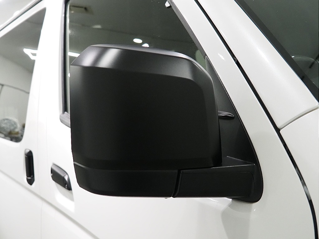 【R4年式/ハイエースバン/ディーゼル4WD/DARKPRIMEⅡ】オフロード×BLACKEDITION【全国納車可能】