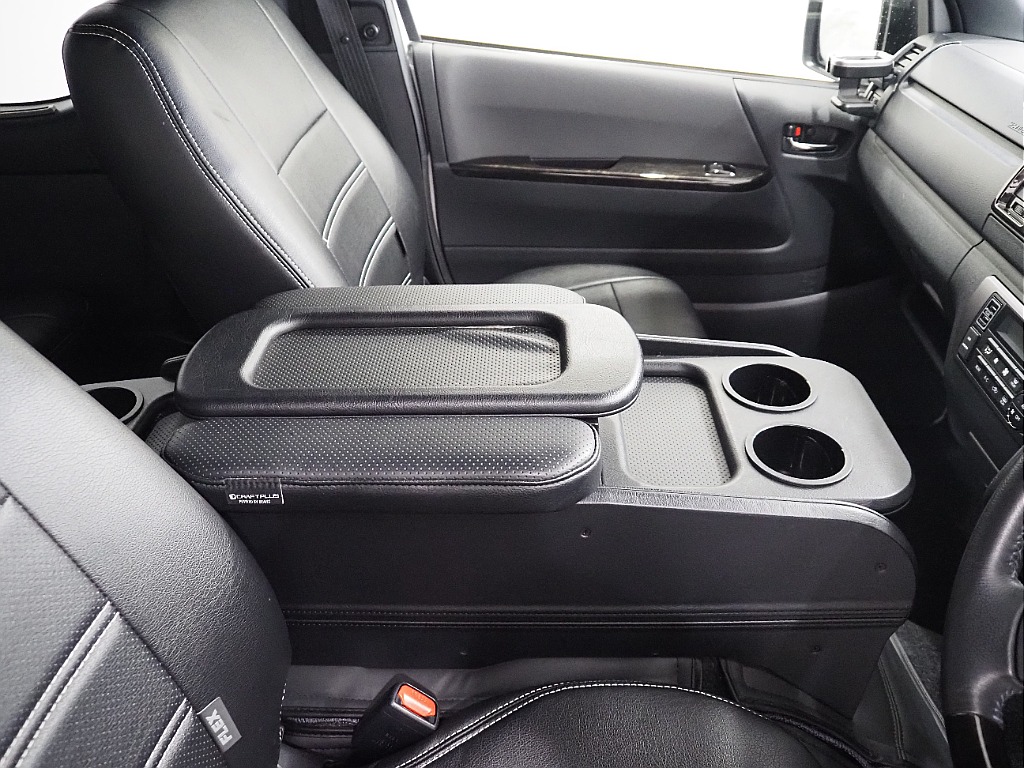 【R４年式/ハイエースバン/DARKPRIMEⅡ/フローリング施工】リア5面カーテン♪【全国納車可能】