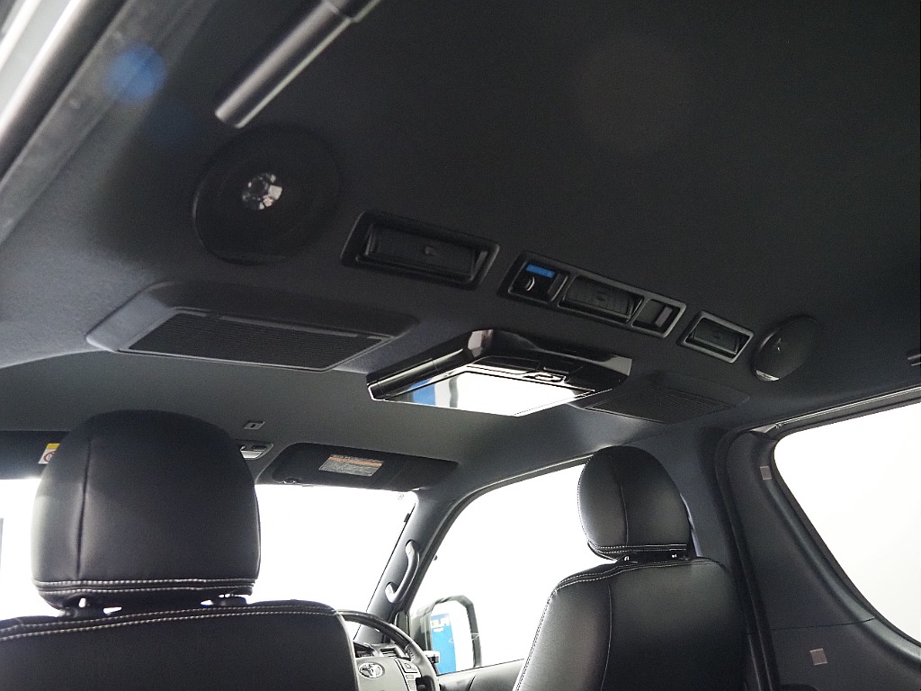 【R４年式/ハイエースバン/DARKPRIMEⅡ/フローリング施工】リア5面カーテン♪【全国納車可能】