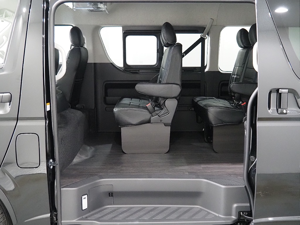 【新車ワゴンGL/スタンダード配列/2WD/フローリング施工】アルパイン製ダブルモニター♪【全国納車可能】