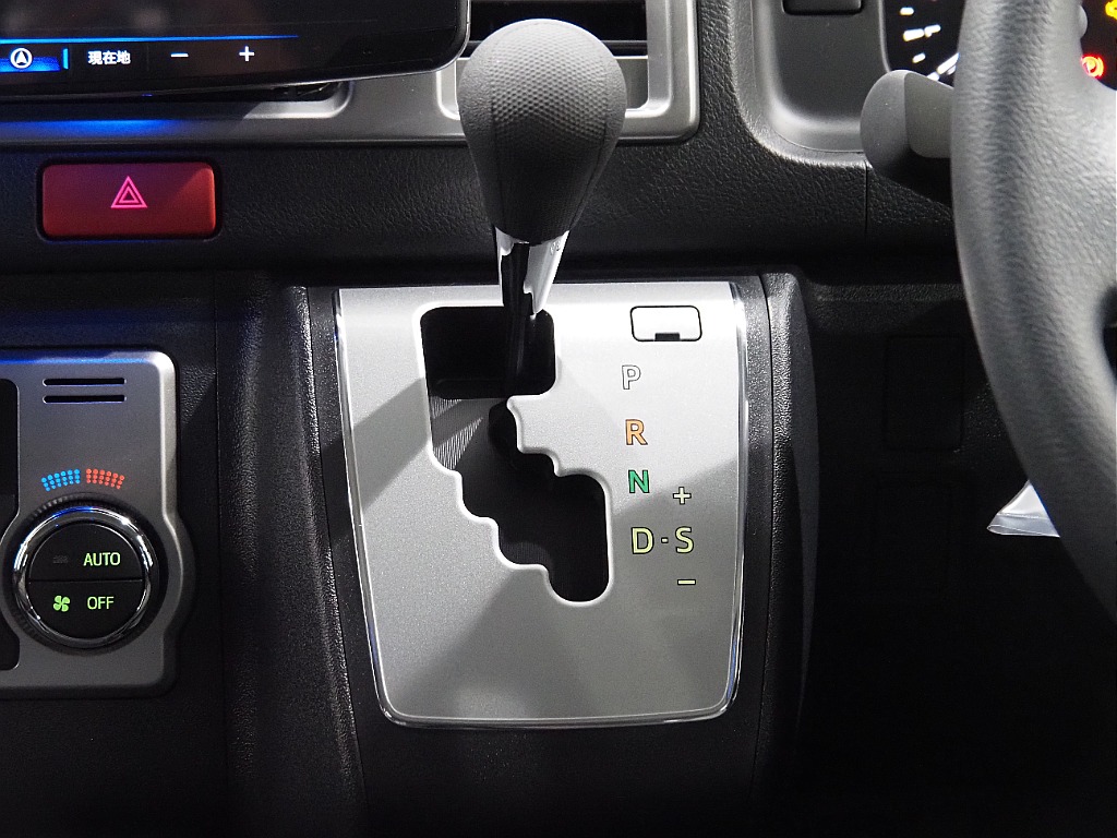 【新車ワゴンGL/スタンダード配列/2WD/フローリング施工】アルパイン製ダブルモニター♪【全国納車可能】