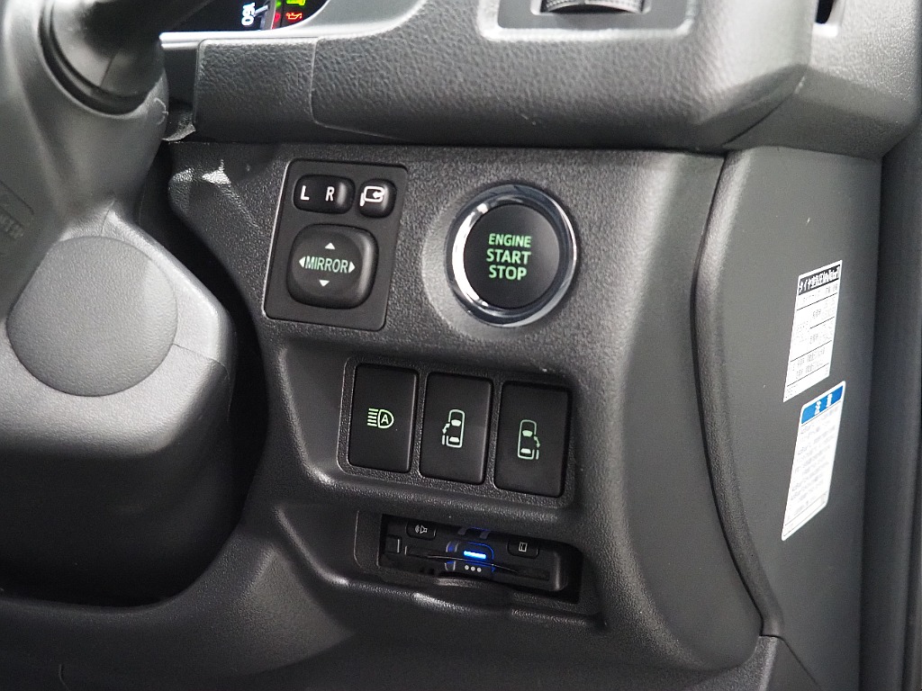 【5型/ディーゼル4WD/DARKRIMEⅡ/両側パワースライドドア】お買い得車両！新品パーツ多数インストール！【全国納車可能】