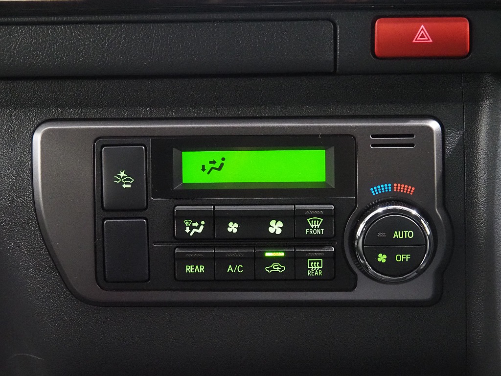 【5型/ディーゼル4WD/DARKRIMEⅡ/両側パワースライドドア】お買い得車両！新品パーツ多数インストール！【全国納車可能】