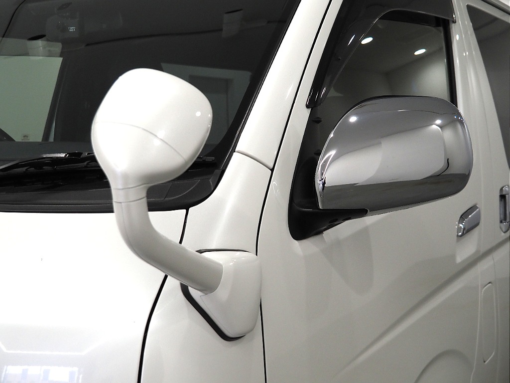 【5型/ディーゼル4WD/DARKRIMEⅡ/両側パワースライドドア】お買い得車両！新品パーツ多数インストール！【全国納車可能】