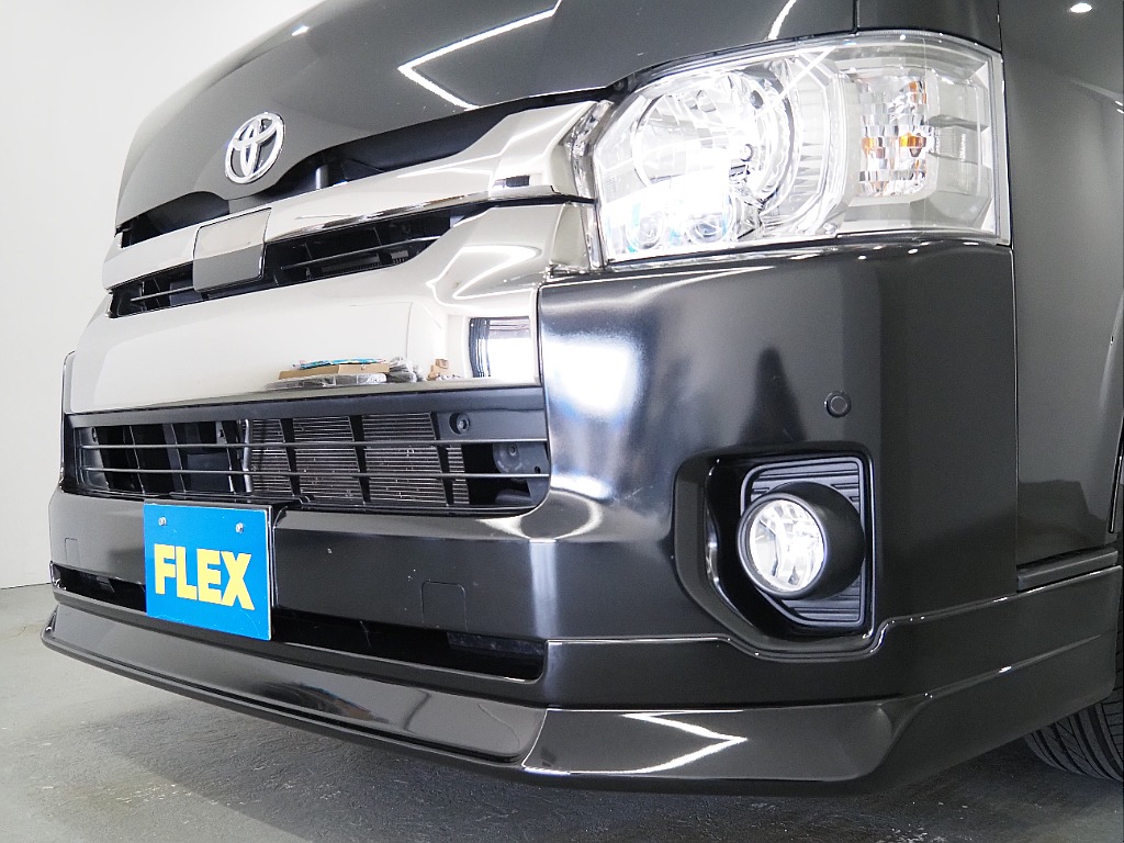 【H30年式/ハイエースワイドバン/ガソリン2.7L4WD/両側小窓付き】フローリング×ベッドキッド