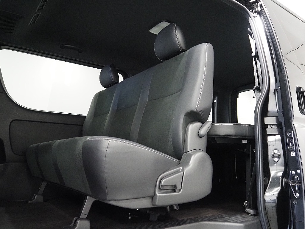 【R5年式/ディーゼル4WD/DARKPRIMEⅡ】BLACKEDITION♪【全国納車可能】