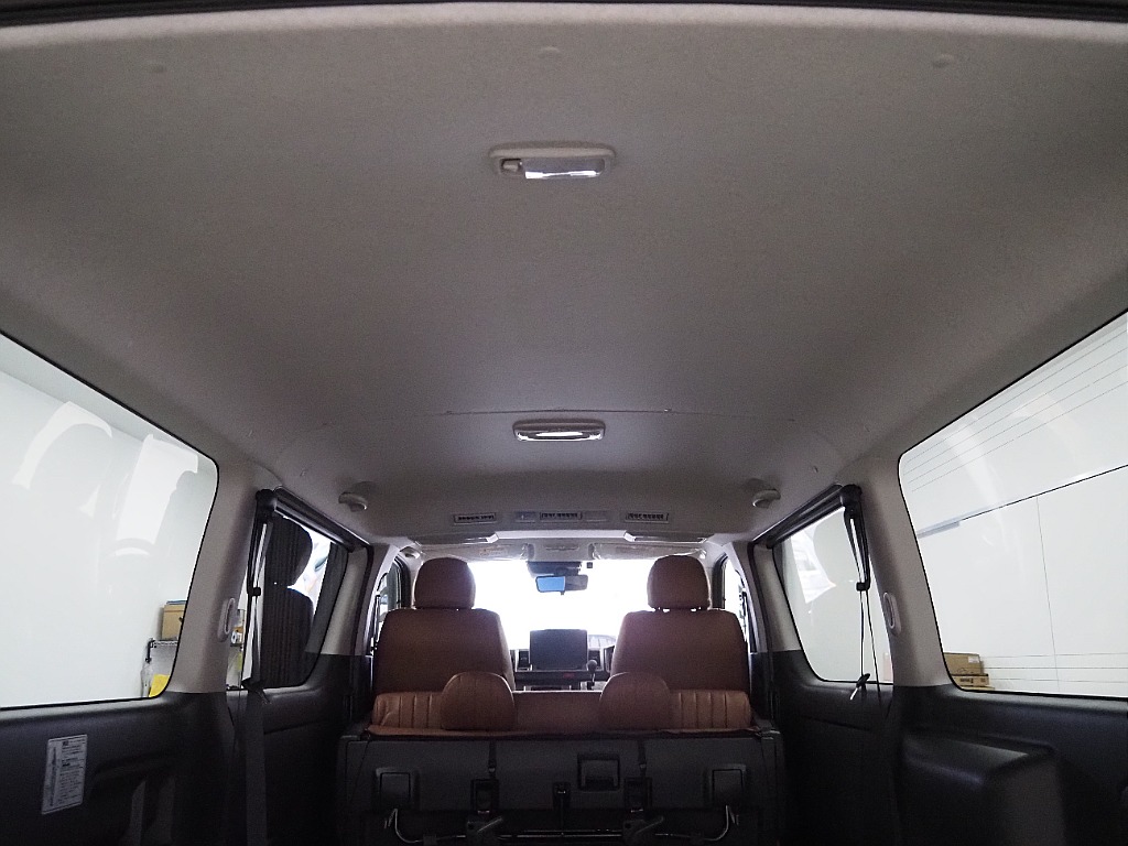 【登録済未使用車/R7年式/アースカラーパッケージ/ガソリン】BLACKEDITION×オフロード【全国納車可能