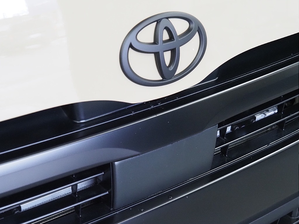 【登録済未使用車/R7年式/アースカラーパッケージ/ガソリン】BLACKEDITION×オフロード【全国納車可能