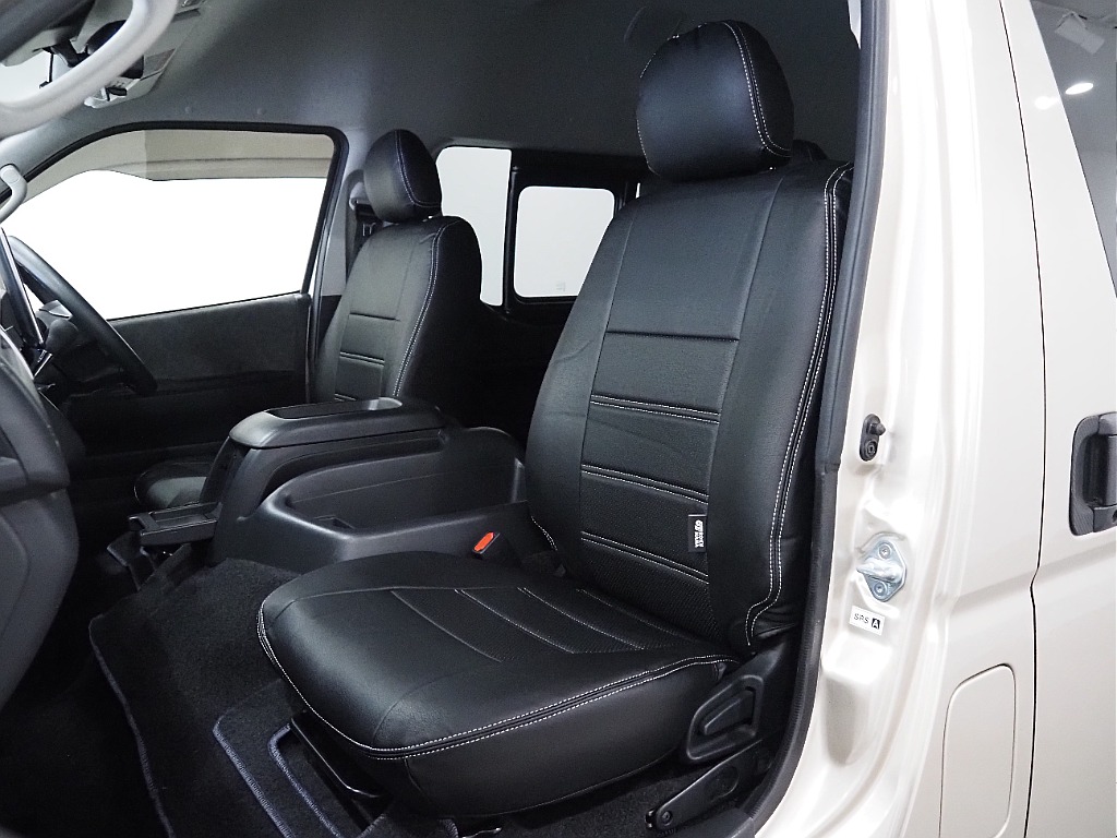 R4年式/グランドキャビン/4WD/３ナンバー10人乗り】ベージュメタリック×オフロードPKG【全国納車可能】