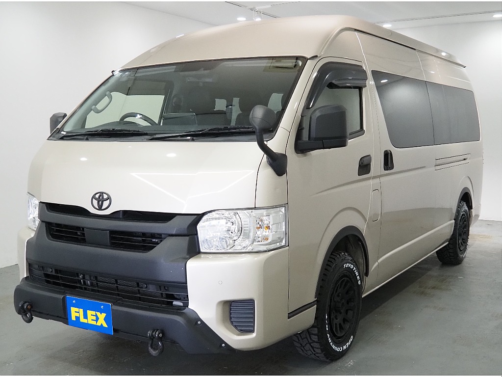 R4年式/グランドキャビン/4WD/３ナンバー10人乗り】ベージュメタリック×オフロードPKG【全国納車可能】