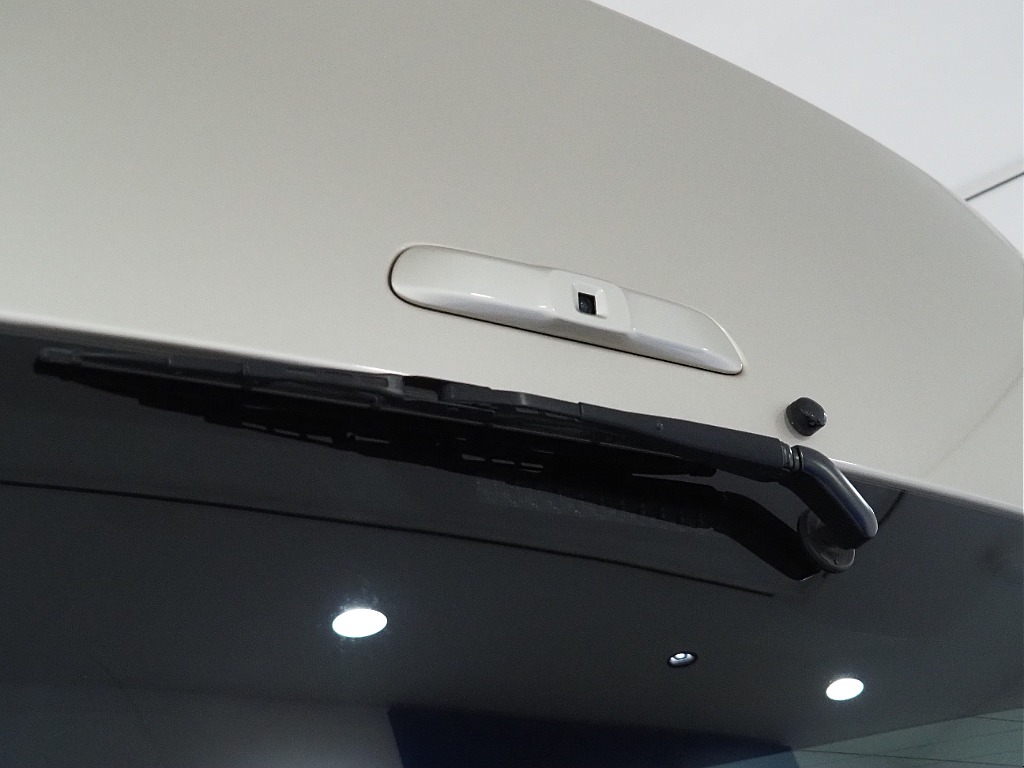 R4年式/グランドキャビン/4WD/３ナンバー10人乗り】ベージュメタリック×オフロードPKG【全国納車可能】