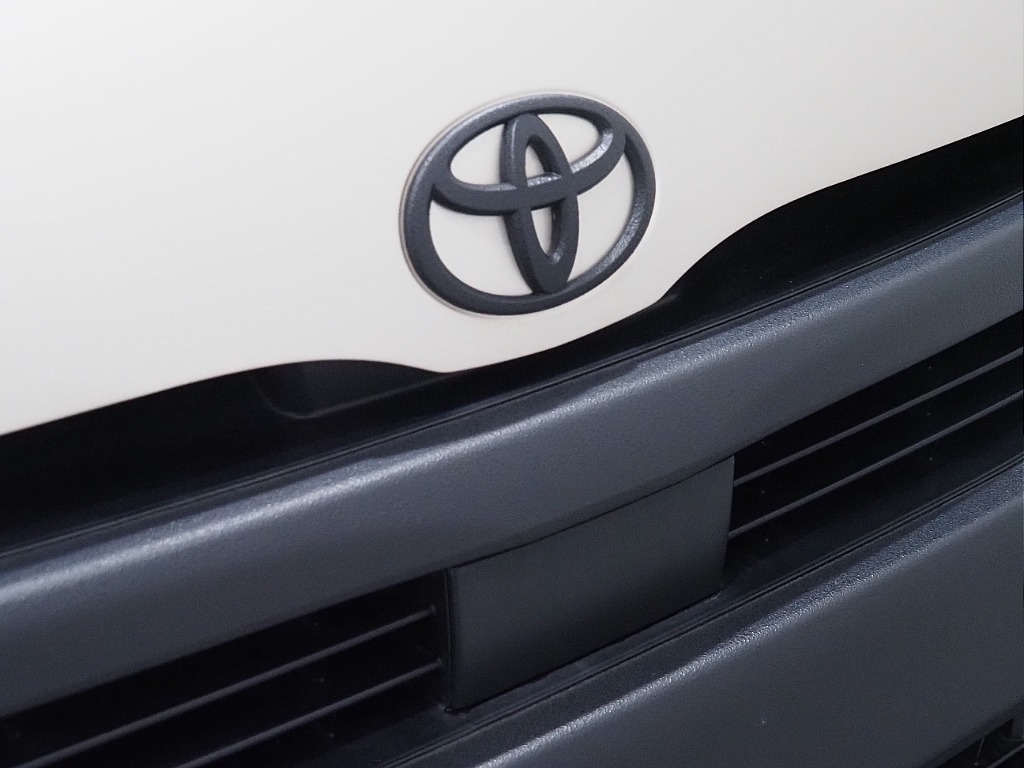 R4年式/グランドキャビン/4WD/３ナンバー10人乗り】ベージュメタリック×オフロードPKG【全国納車可能】