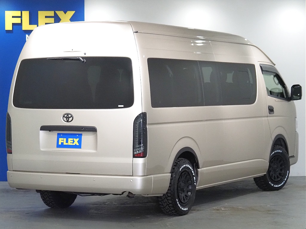 R4年式/グランドキャビン/4WD/３ナンバー10人乗り】ベージュメタリック×オフロードPKG【全国納車可能】