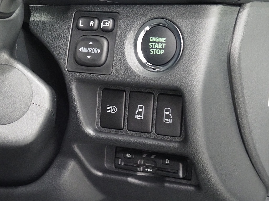 【R8年式/登録済み未使用車/DARKPRIMEⅡ/ガソリン2WD】両側パワースライドドア♪【全国納車可能】