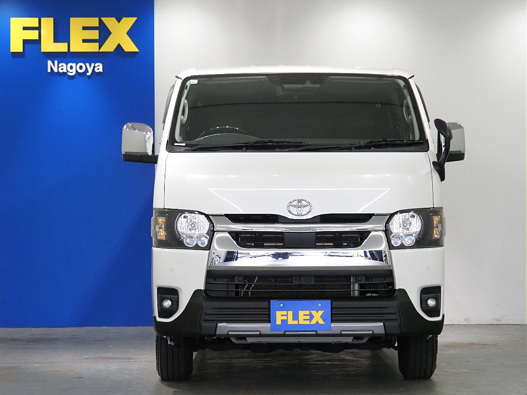 【R4年式/ハイエースバン/ディーゼル4WD】買取直販の為、お買い得価格にて展示中！！【全国納車可能】