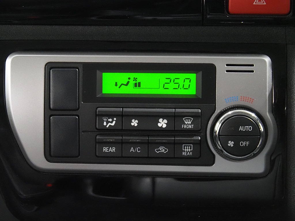 【R4年式/ハイエースバン/ディーゼル4WD】買取直販の為、お買い得価格にて展示中！！【全国納車可能】