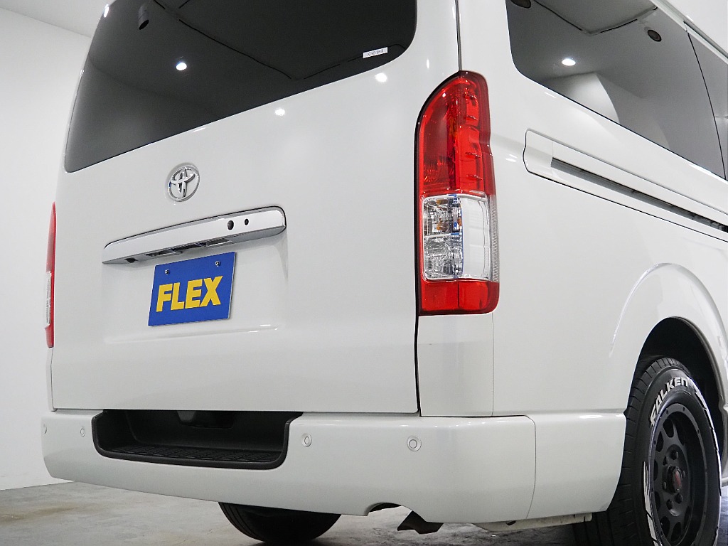 【R4年式/ハイエースバン/ディーゼル4WD】買取直販の為、お買い得価格にて展示中！！【全国納車可能】