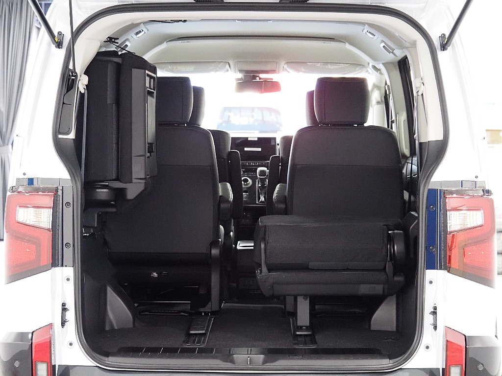 【新車/MCチェンジモデルデリカ/ディーゼル/4WD】リフトアップカスタムにて完成♪【全国納車可能】