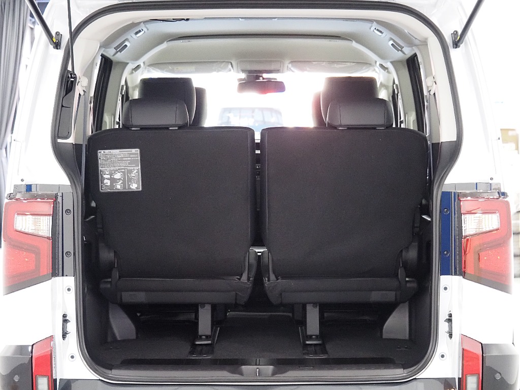 【新車/MCチェンジモデルデリカ/ディーゼル/4WD】リフトアップカスタムにて完成♪【全国納車可能】