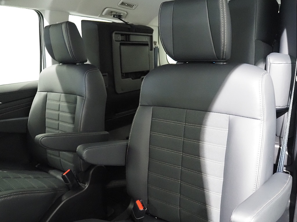 【新車/MCチェンジモデルデリカ/ディーゼル/4WD】リフトアップカスタムにて完成♪【全国納車可能】