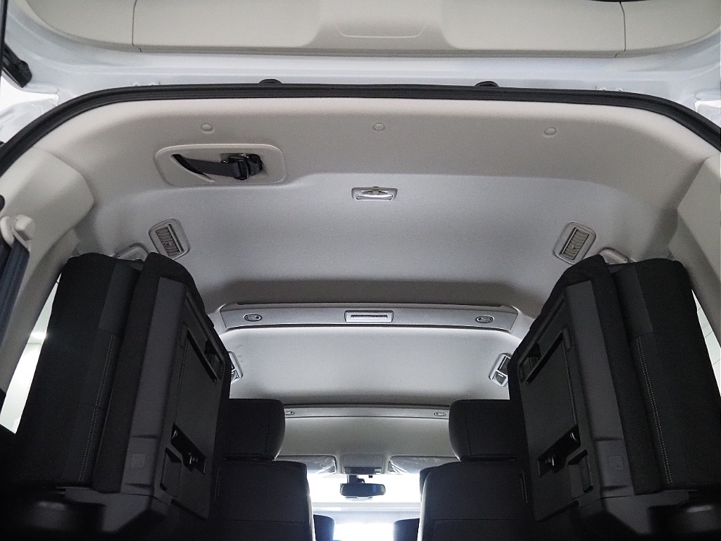 【新車/MCチェンジモデルデリカ/ディーゼル/4WD】リフトアップカスタムにて完成♪【全国納車可能】