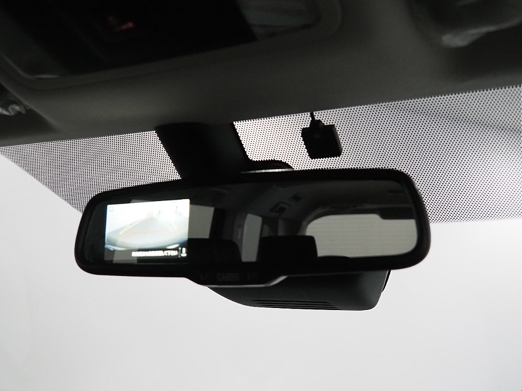 【新車/MCチェンジモデルデリカ/ディーゼル/4WD】リフトアップカスタムにて完成♪【全国納車可能】