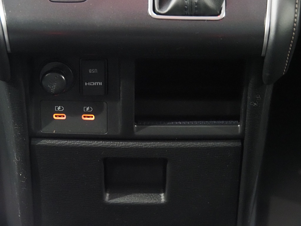 【新車/MCチェンジモデルデリカ/ディーゼル/4WD】リフトアップカスタムにて完成♪【全国納車可能】