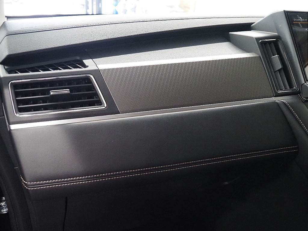 【新車/MCチェンジモデルデリカ/ディーゼル/4WD】リフトアップカスタムにて完成♪【全国納車可能】