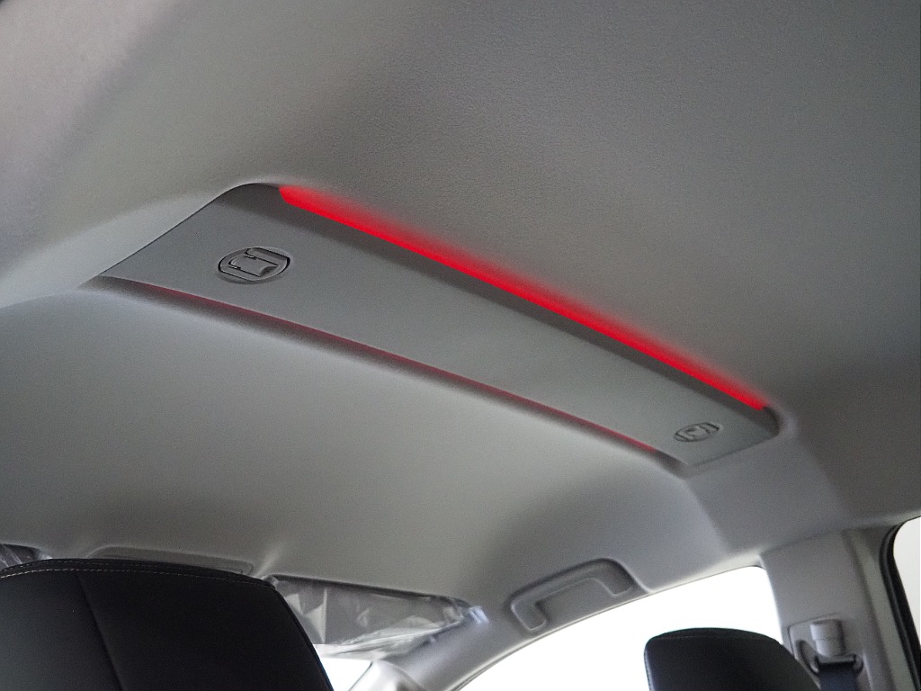 【新車/MCチェンジモデルデリカ/ディーゼル/4WD】リフトアップカスタムにて完成♪【全国納車可能】