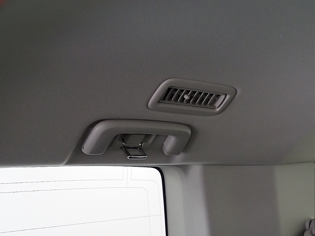 【新車/MCチェンジモデルデリカ/ディーゼル/4WD】リフトアップカスタムにて完成♪【全国納車可能】