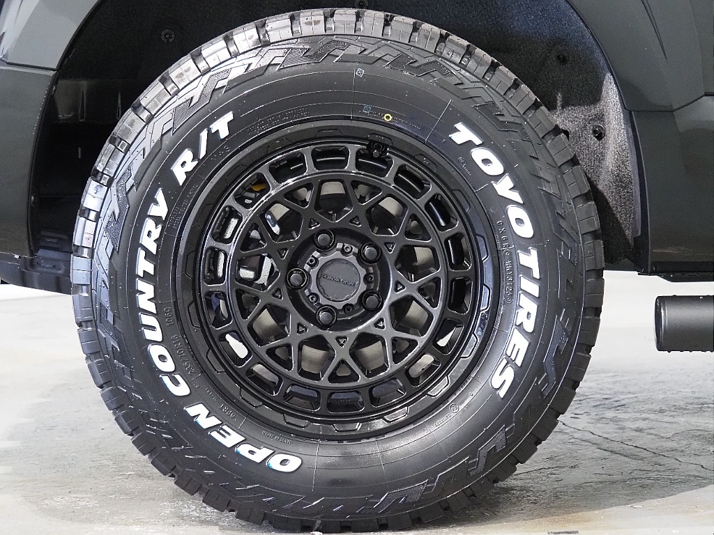 【新車/MCチェンジモデルデリカ/ディーゼル/4WD】リフトアップカスタムにて完成♪【全国納車可能】