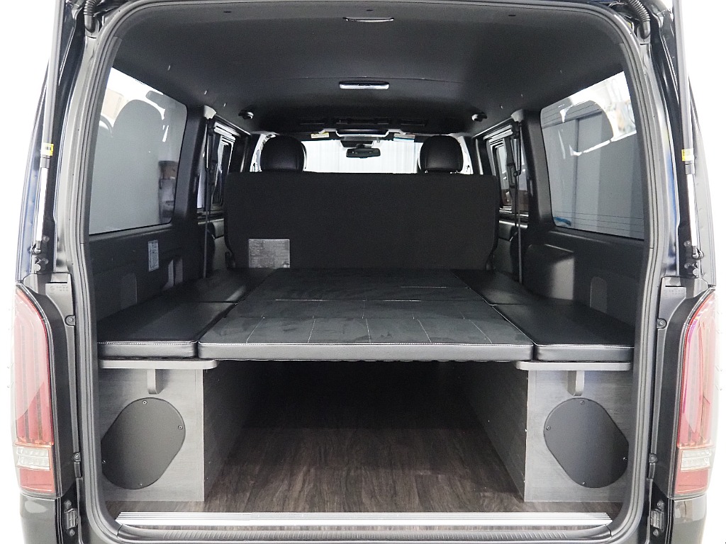 【R2年式/ディーゼル4WD/ハイエースバン/DARKPRIMEⅡ/Ver4】内外装FLEXカスタム