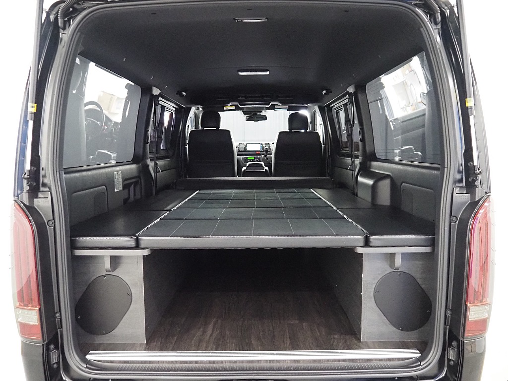 【R2年式/ディーゼル4WD/ハイエースバン/DARKPRIMEⅡ/Ver4】内外装FLEXカスタム