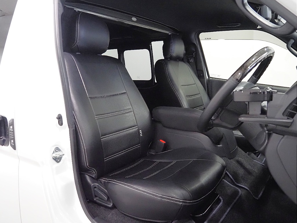 【7型/ワンオーナー/DARKPRIMEⅡディーゼル4WD】跳ね上げベットキット＆フローリング施工♪【全国納車可能】