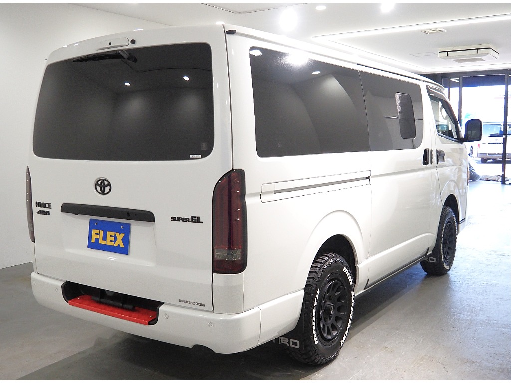 【7型/ワンオーナー/DARKPRIMEⅡディーゼル4WD】跳ね上げベットキット＆フローリング施工♪【全国納車可能】