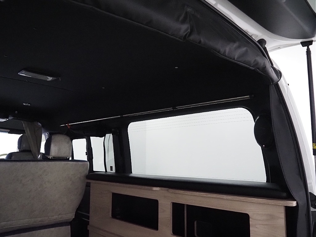 【H31年式/ワイドバンガソリン4WD/2.7Lガソリン/両側小窓付き】贅沢装備もりだくさん♪【全国納車可能】