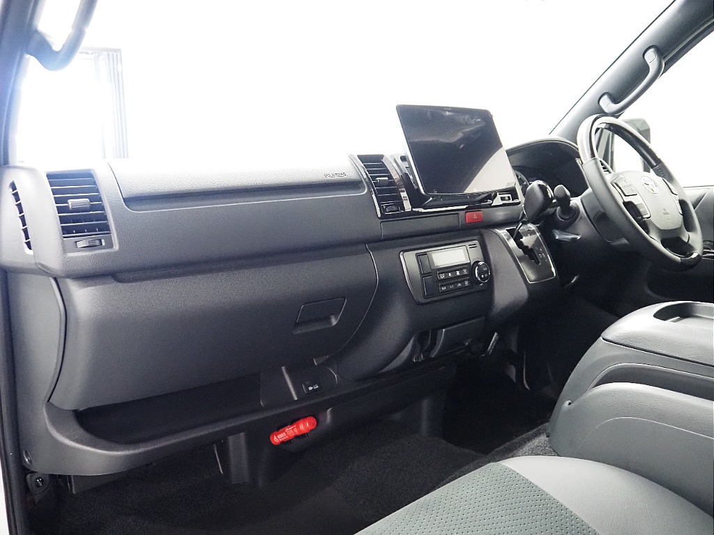 【R8年式/ハイエースバン/ガソリン2WD/DARKPRIMEⅡ】FLEXオリジナルパーツ多数！【全国納車可能】